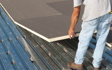 benefits of insulating Spurtree flat roofing